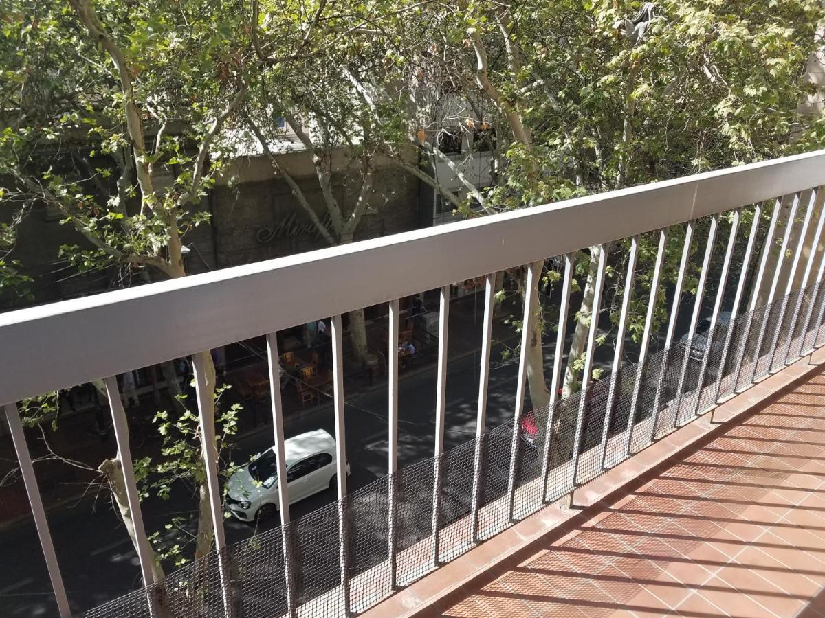 Calido Departamento En El Corazon Mendocino Apartment Mendoza Ngoại thất bức ảnh